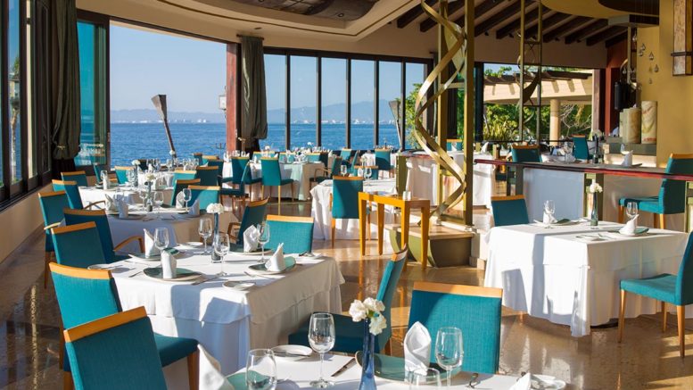 blanca blue restaurant in puerto vallarta